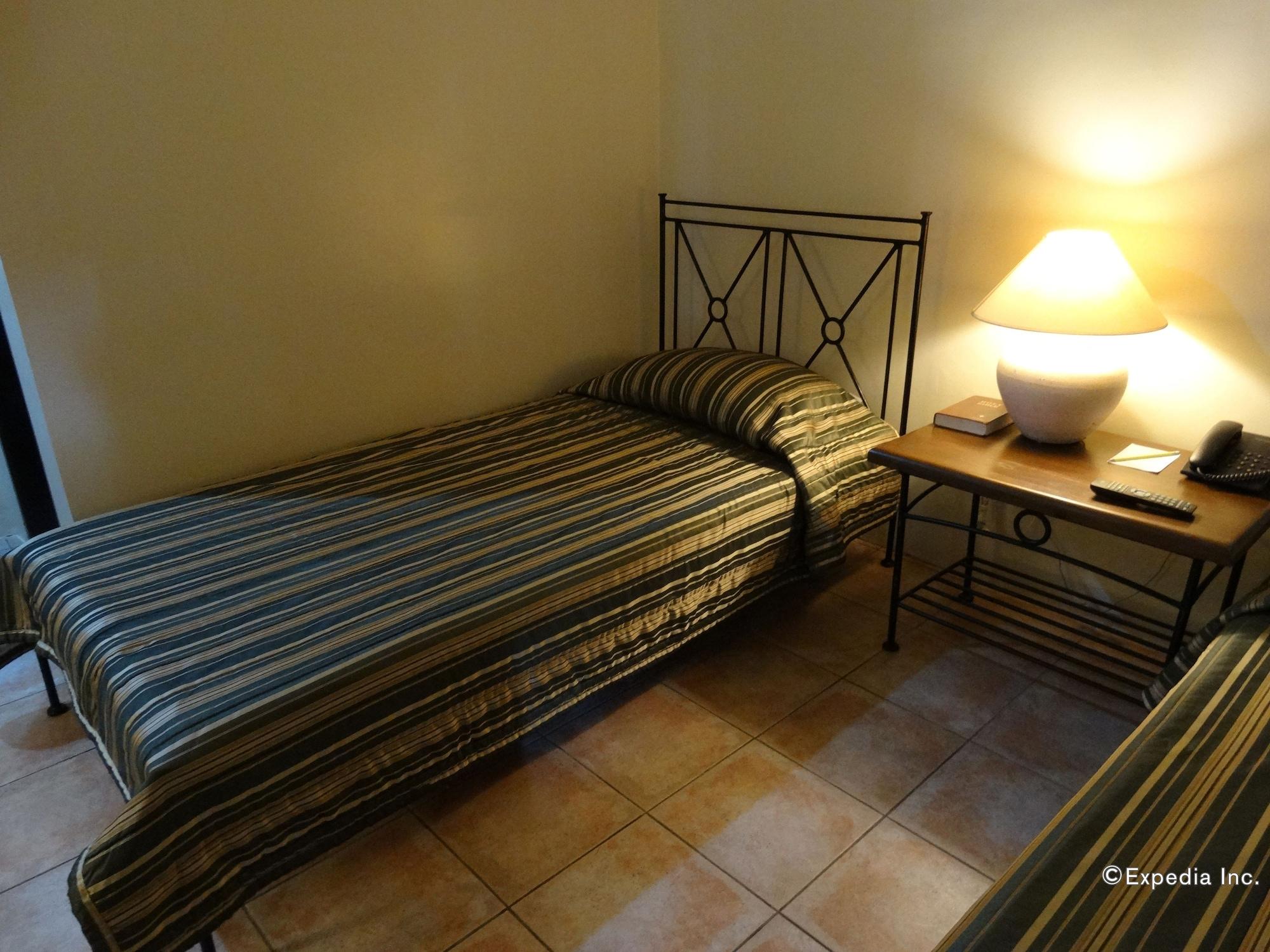 Citystate Asturias Hotel Palawan Пуэрто-Принцеса Экстерьер фото
