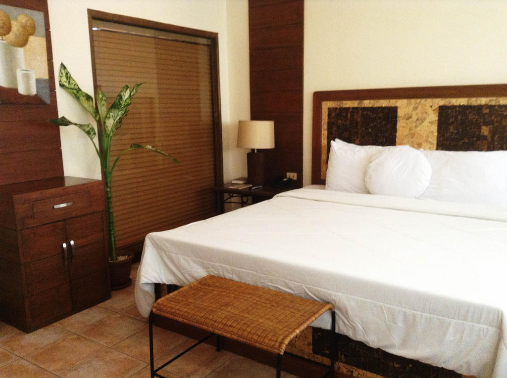 Citystate Asturias Hotel Palawan Пуэрто-Принцеса Экстерьер фото