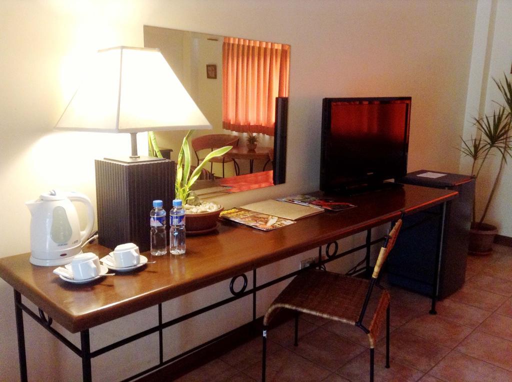Citystate Asturias Hotel Palawan Пуэрто-Принцеса Экстерьер фото